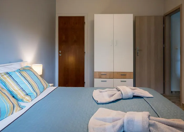 The Prickly Pear * Chania (Crete)